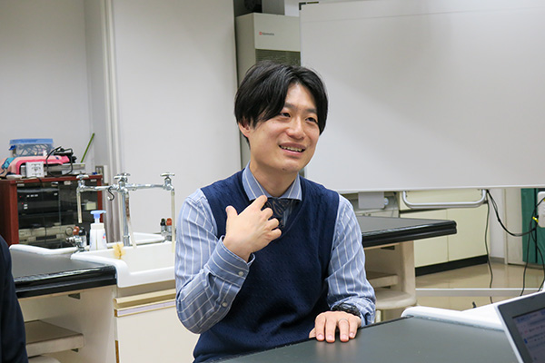 根岸先生