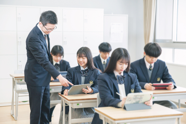 先生方の丁寧な指導が特色です