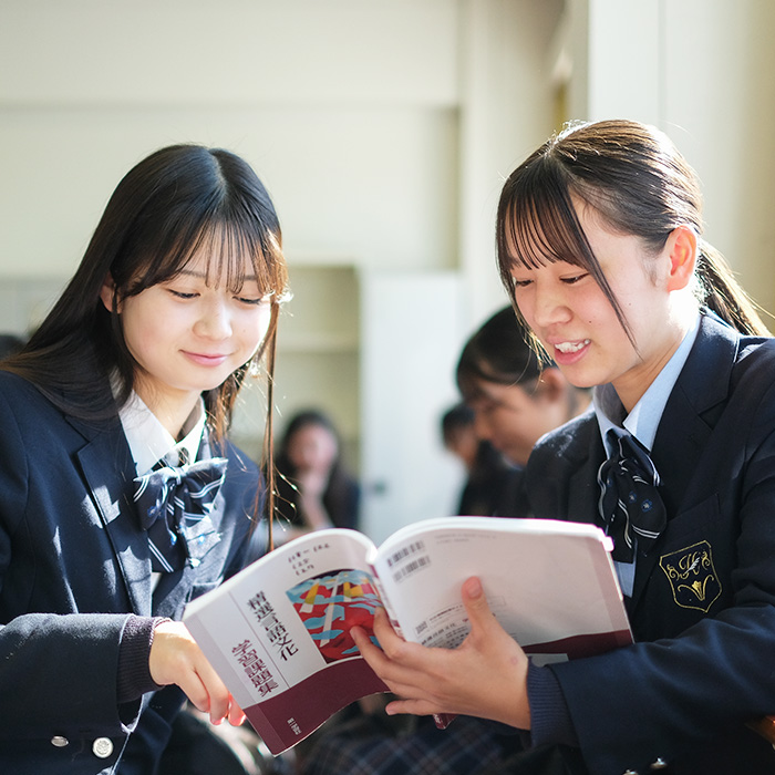 「私らしい進路が見つかる10コース。白鵬女子の進路指導」記事サムネイルaaa