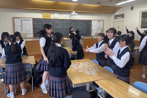 共立女子第二のAll Eiglishの授業風景