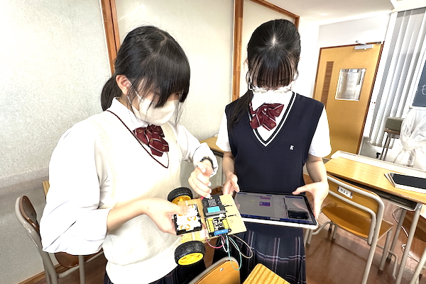 駒込中学のSTEAM教育の様子