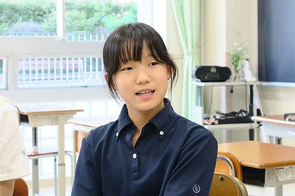 「英語教育に魅力を感じた」と語るY.C.さん