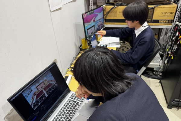 学校説明会の運営は生徒広報委員会が行っています