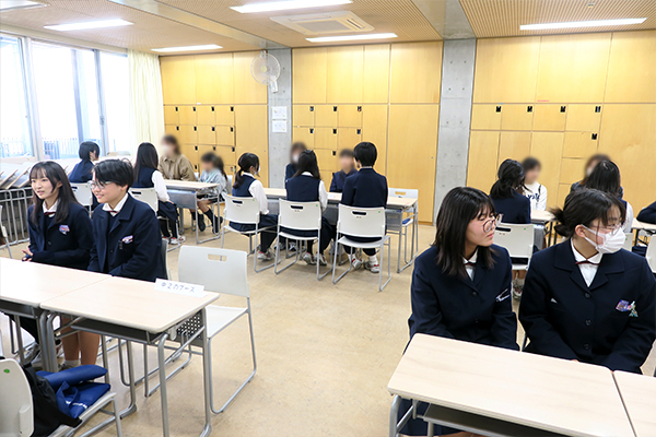 女子美「なんでも質問会」07