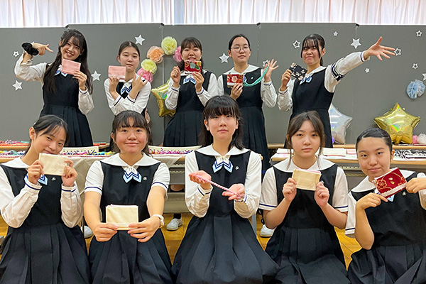 Lumicleanメンバー集合写真と商品