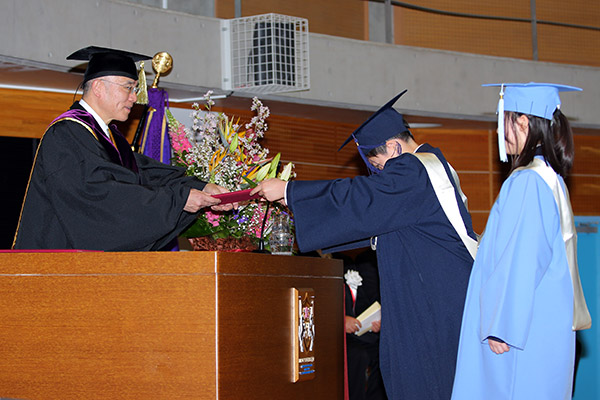 日駒で過ごす新生活に期待を抱きながら入学式を迎えた新1年生