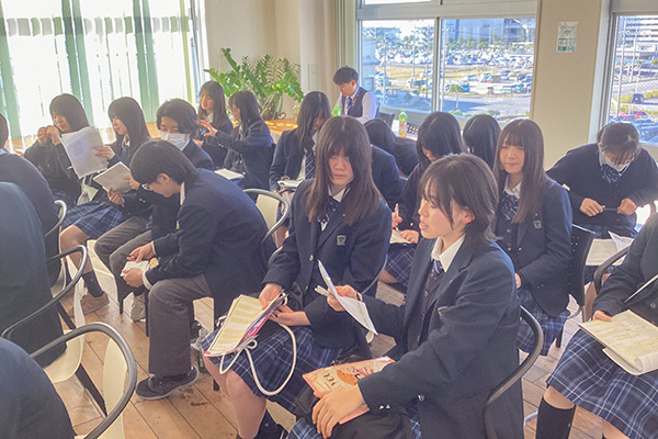 1日目プログラム別活動「観光社会学」